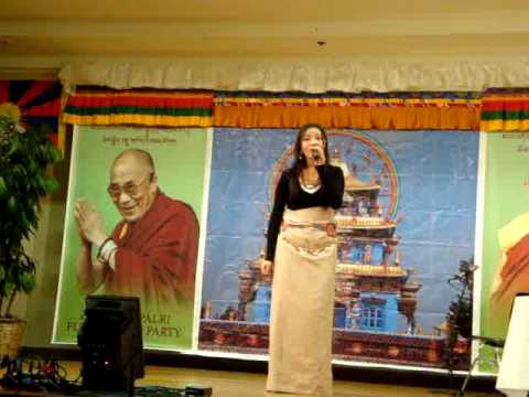 Tibet song phurbu lhamo  Bright moon in U S A