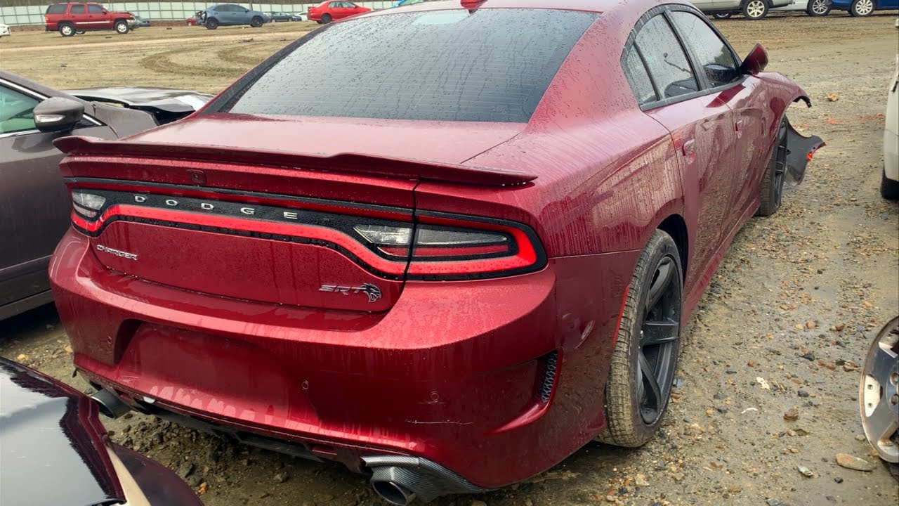 *WINNING A NEW CAR?* + CHEAP DODGE CHARGER HELLCAT AT THE INSURANCE