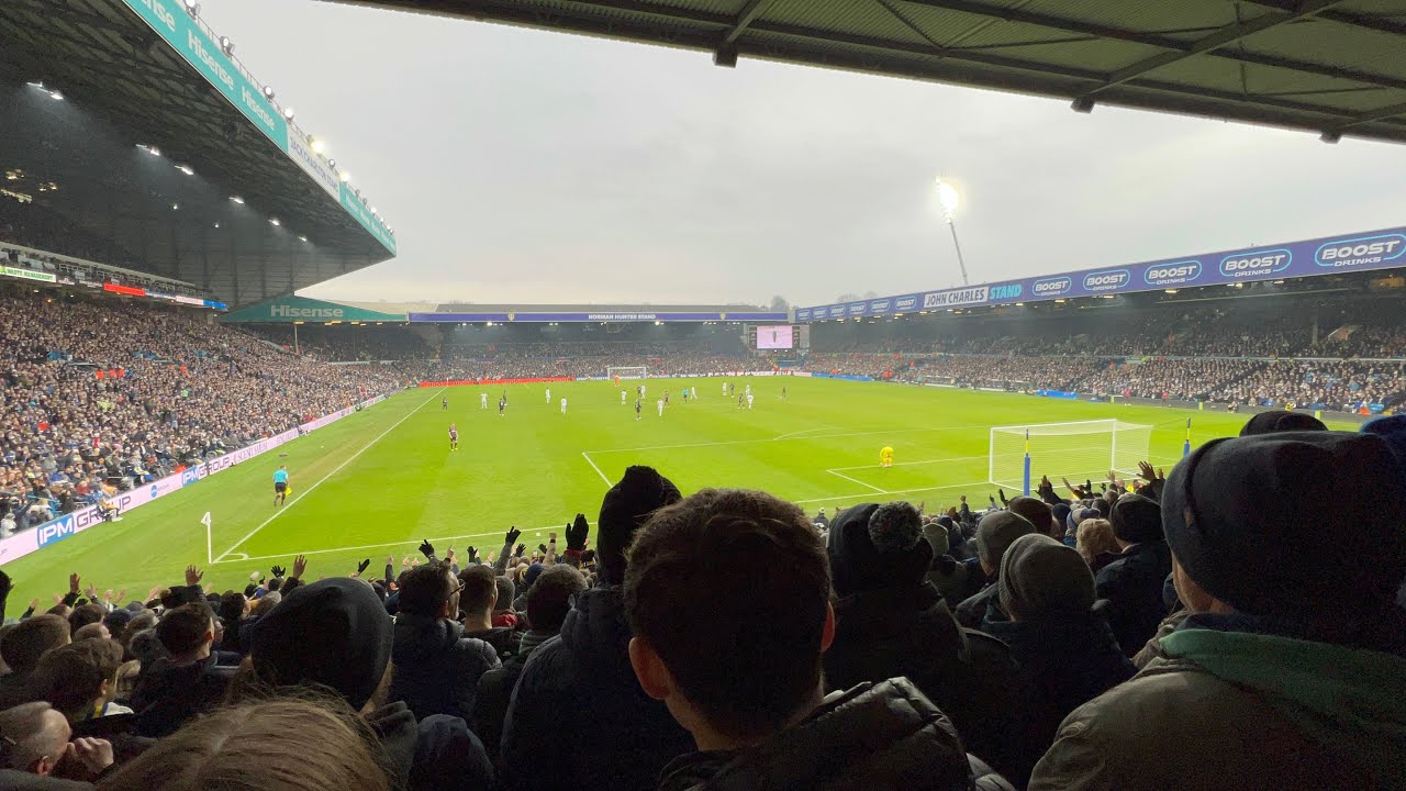 LEEDS UNITED VS BRENTFORD VLOG! YouTube
