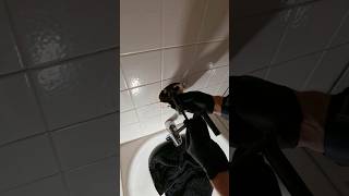 Replacing a bathtub and shower valve cartridge 💦 #plumbing #plumber #diy #asmr