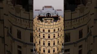 Making a LEGO Rotunda - Upper Walls
Museum of Nature Part 7: A look at how we finished the rotunda walls, including the upper windows and crenellations.
This is for a scale LEGO model of the Canadian Museum of Nature, located in Ottawa, Canada, that we are currently working on.
Patreon - https://www.patreon.com/JKBrickworks
Website: https://jkbrickworks.com
Instagram - https://www.instagram.com/jkbrickworks
#LEGO #canada #museumofnature #rotunda #buildingtechniques Making a LEGO Rotunda - Upper Walls
