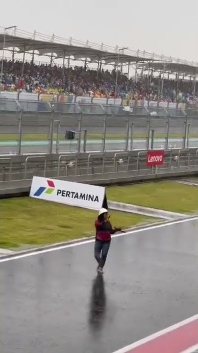 pawang hujan Mandalika