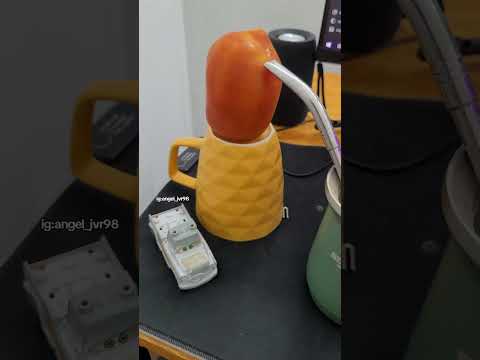 El tomate toma