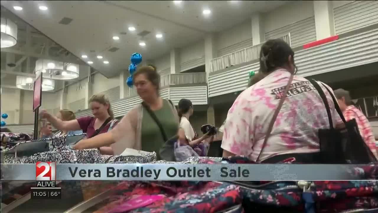 Vera Bradley Outlet Sale draws thousands back to Fort Wayne 