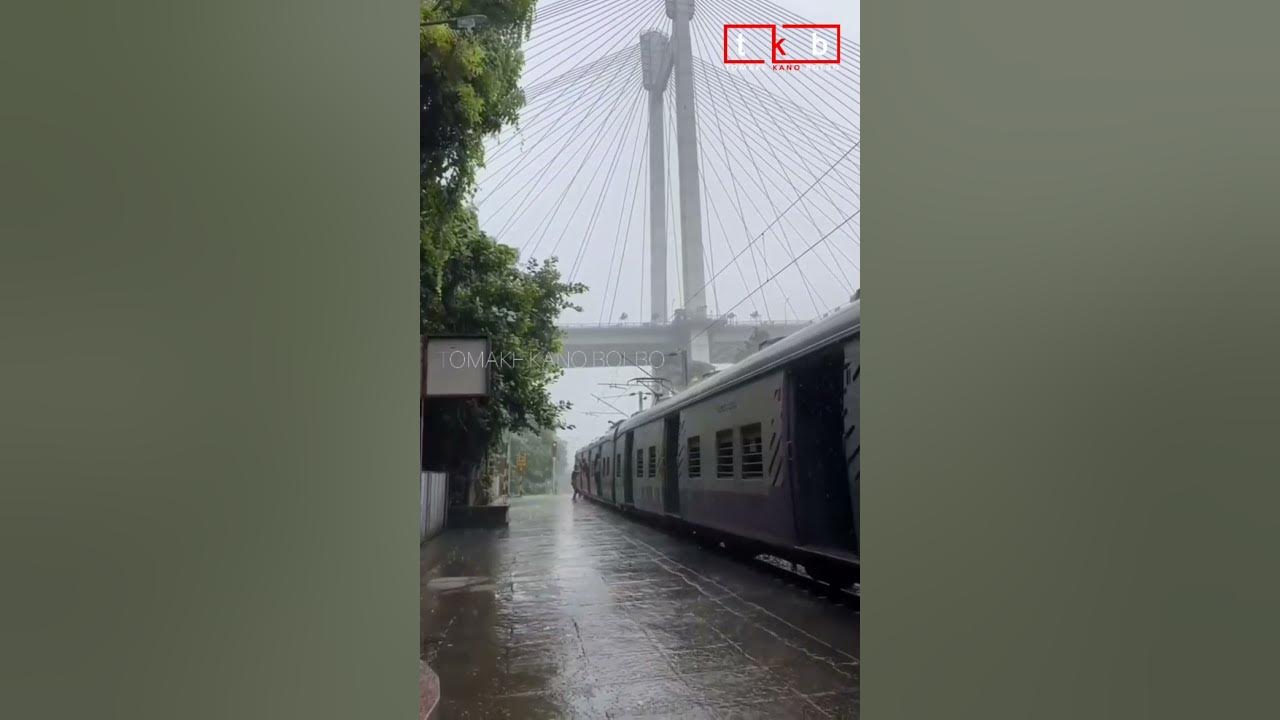 Megh boleche jabo jabo..."LAGNAJITA CHAKRABORTY"