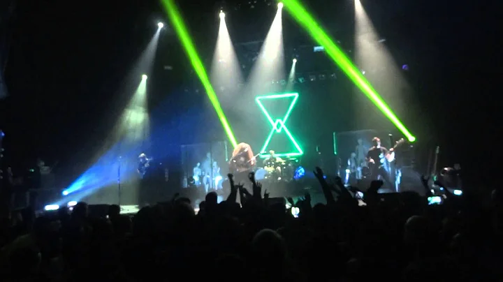 Coheed and Cambria - "Pretelethal" and "Sentry the Defiant" (Live in Los Angeles 2-22-13)