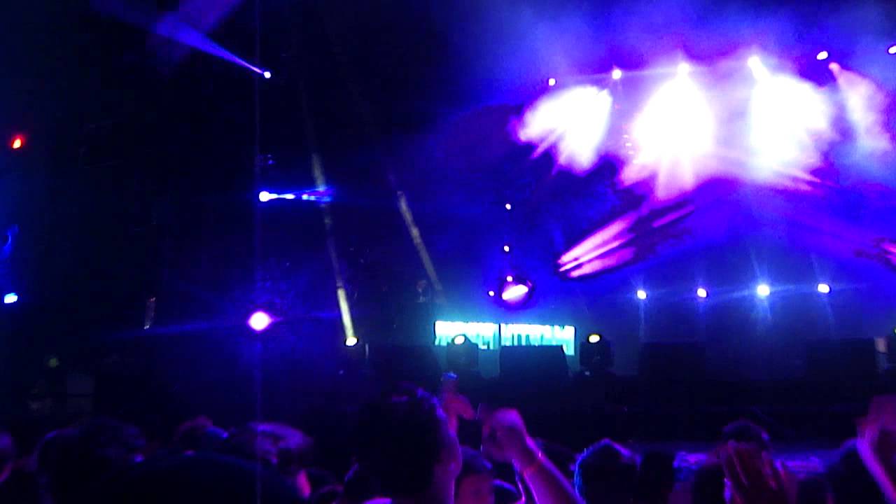 Republiq's Head Resident DJ, Martin Pulgar at Sonic Carnival 2013