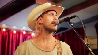 Rayland Baxter - "Mother Mother" | A Do512 Lounge Session chords