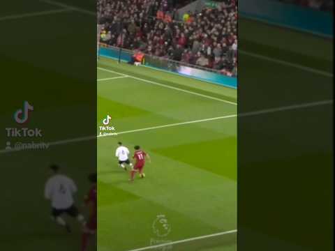 Mohamed Salah vs Lisandro Martinez Football Skill 🔥 Liverpool - Manchester United 7-0 !