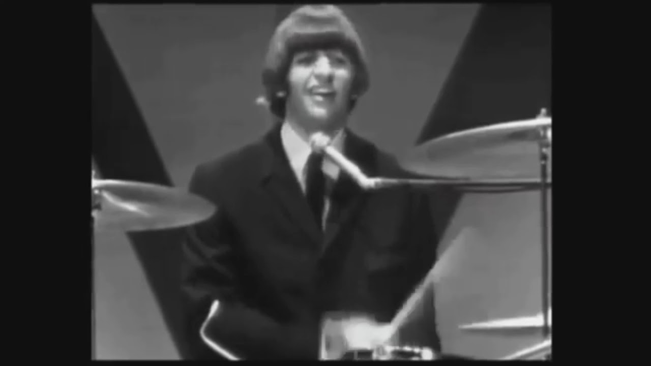 The Beatles - Ringo Starr - Act Naturally - Live in Blackpool