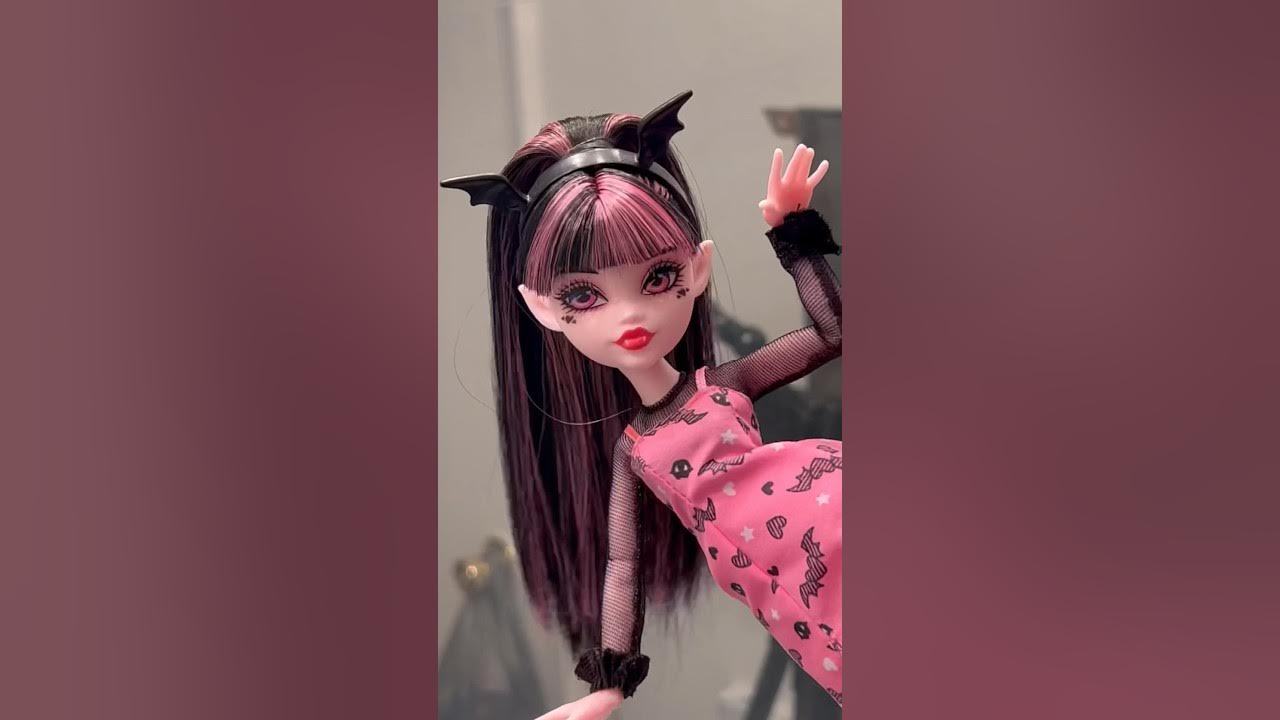 Customizing Monster High Gore- ganizer Draculaura💕 part 2 