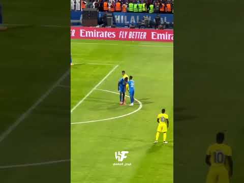 جمهور الهلال يقولون ميسي يحاولون استفزاز كريستيانو رونالدو