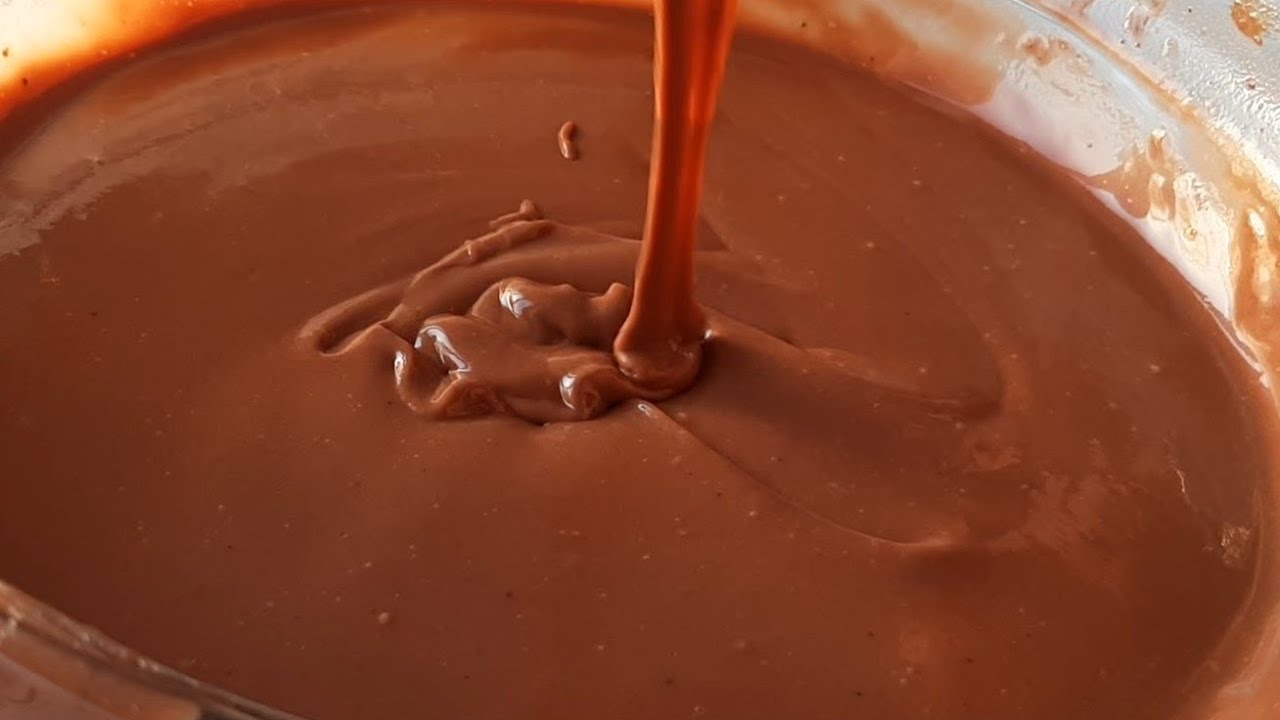 Шоколадный крем молоко какао. Шоколадная вода. Крем масло молоко какао. Шоколадные видео. Ганаж слер.
