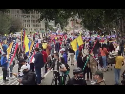 De occidente a norte, bogotanos protagonizan marchas pacíficas este 20 de julio