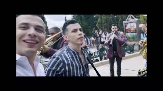 Los Parras & Su majestad mi banda el Mexicano de Casimiro Zamudio - Quien Piensa en ti - Video ofic