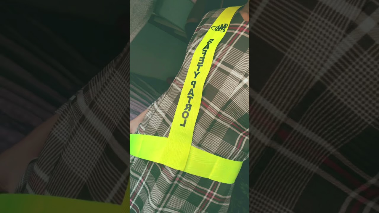 I got accepted as a safety patrol🤩