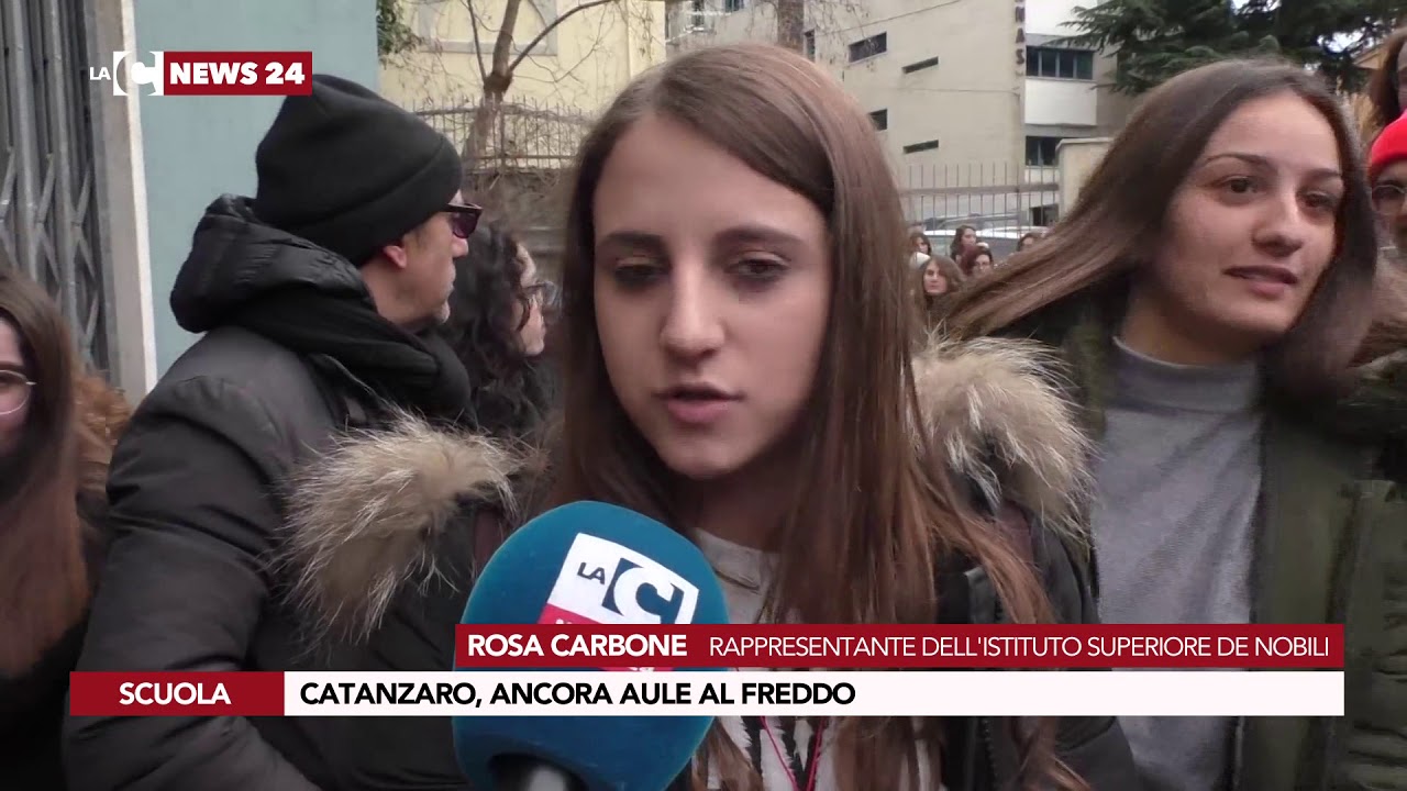 notizie del giorno CATANZARO, ANCORA AULE AL FREDDO