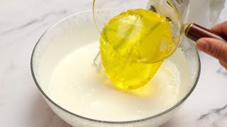 Jelly mousse dessert with lemon flavour