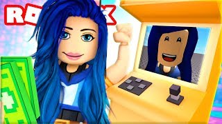 I PLAY FAN MADE GAMES IN ROBLOX! THIS IS CRAZY...