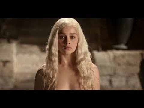 Daenerys and Viserys bath scene
