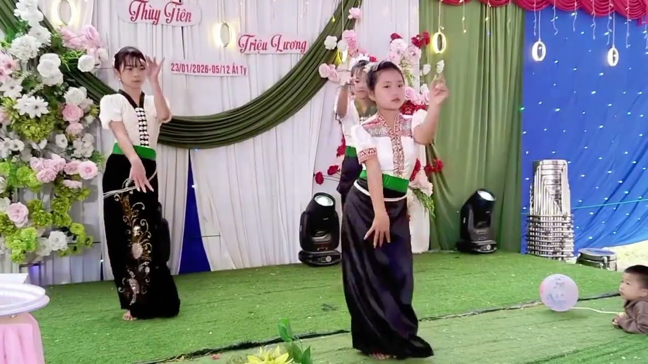  ❤️ ❤️ Con Gái Xuân Quý Nhảy bốc lửa mừng Lễ Thành hôn Thuỳ Tiên & Triệu Lương(bản có -mường hung