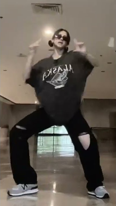 ZOOM Dance - Jessi (Cover by Sheena Catacutan)