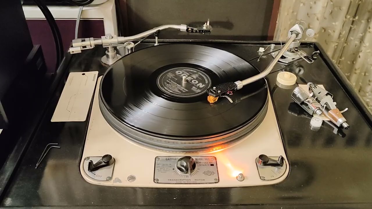 Ek Meethi Si Chubhan - Reshma Aur Shera !