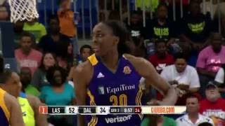 Nneka Ogwumike Drops 32 Points on WNBA Record 12-for-12 Shooting