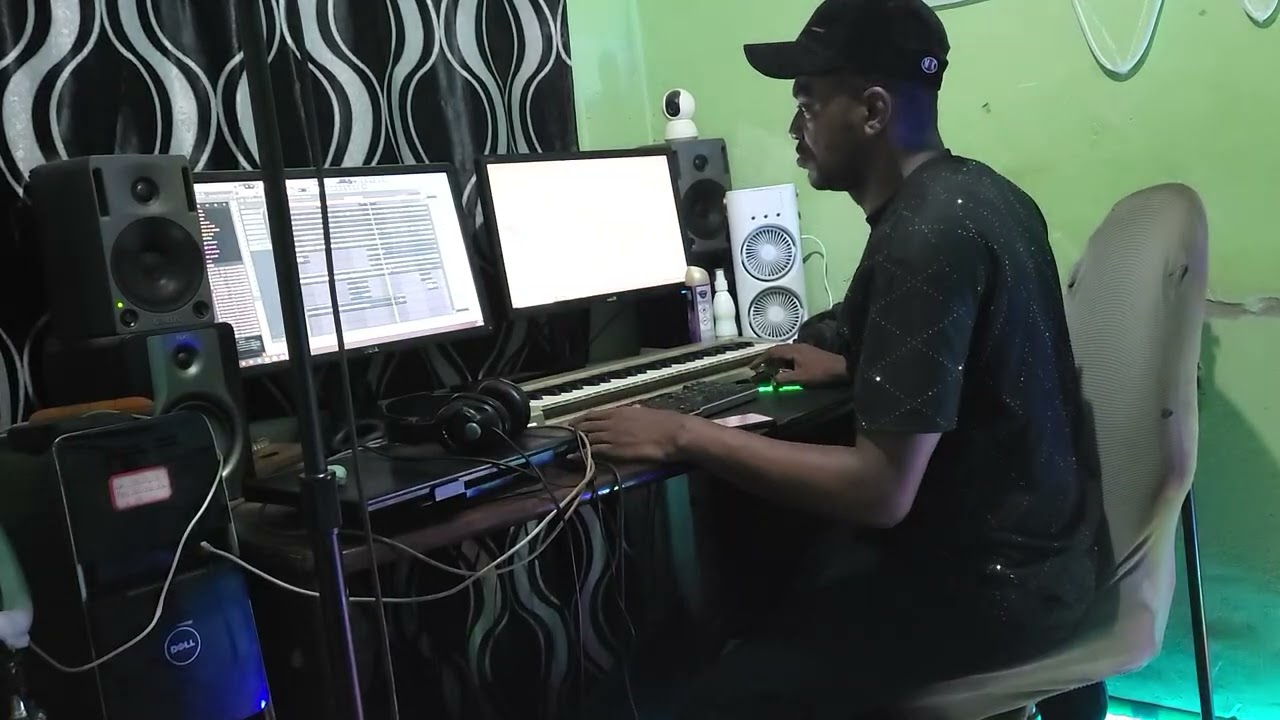 Pascalito Le Geni  bikutsi birthday version demo 