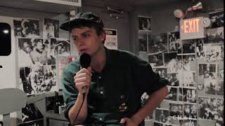 &quot;Little Bitch&quot;: Mac Demarco