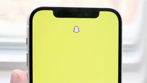 EASILY FIX Snapchat App Keeps Crashing!
