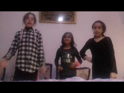 نشهد ماذا يا استاذة