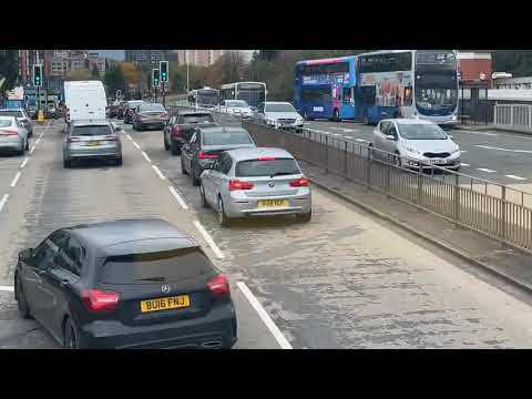 Walking in Manchester: Manchester City Bus Tour to Salford Centre (England. UK) 4K #iGoovTours #013