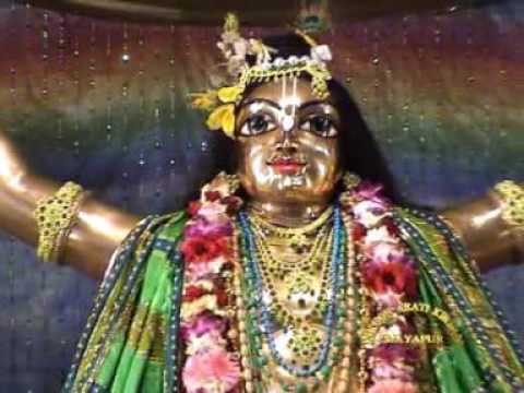 Sri Krishna Chaitnya Prabhu   Iskcon  Arati  Kirtan