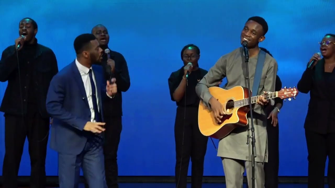 Tonton Spontaneous Ayayayaya eh Pastor Light Clever featuring Min. Kaestrings. Extended version di YouTube Tonton Spontaneous Ayayayaya eh Pastor Light Clever featuring Min. Kaestrings. Extended version di YouTube