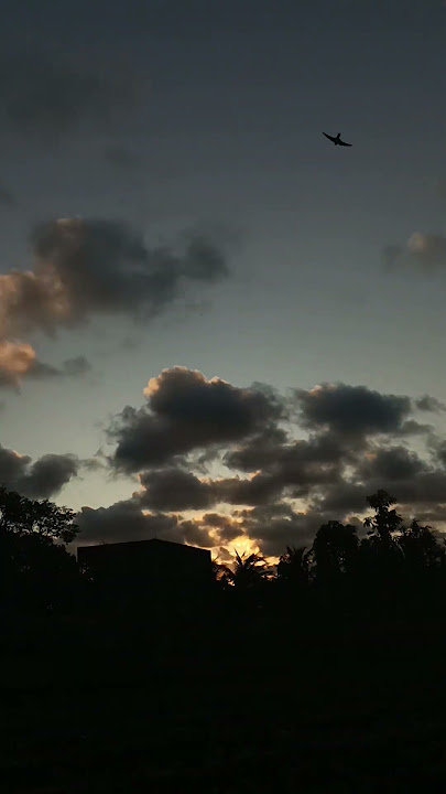 Suasana senja, desa sakra selatan