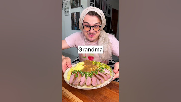 Who makes BETTER food, mom or grandma?😌🥪🍪🍩❤️| Mom vs grandma | CHEFKOUDY