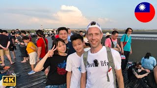 My 12 Awesome Hours in Taichung with a Local Family 🇹🇼 | Solo Travel Taiwan | Travel Vlog (Ep. 10)