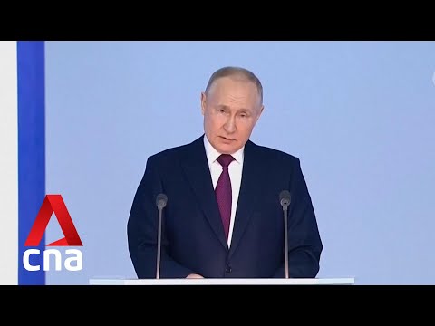 Putin gives state