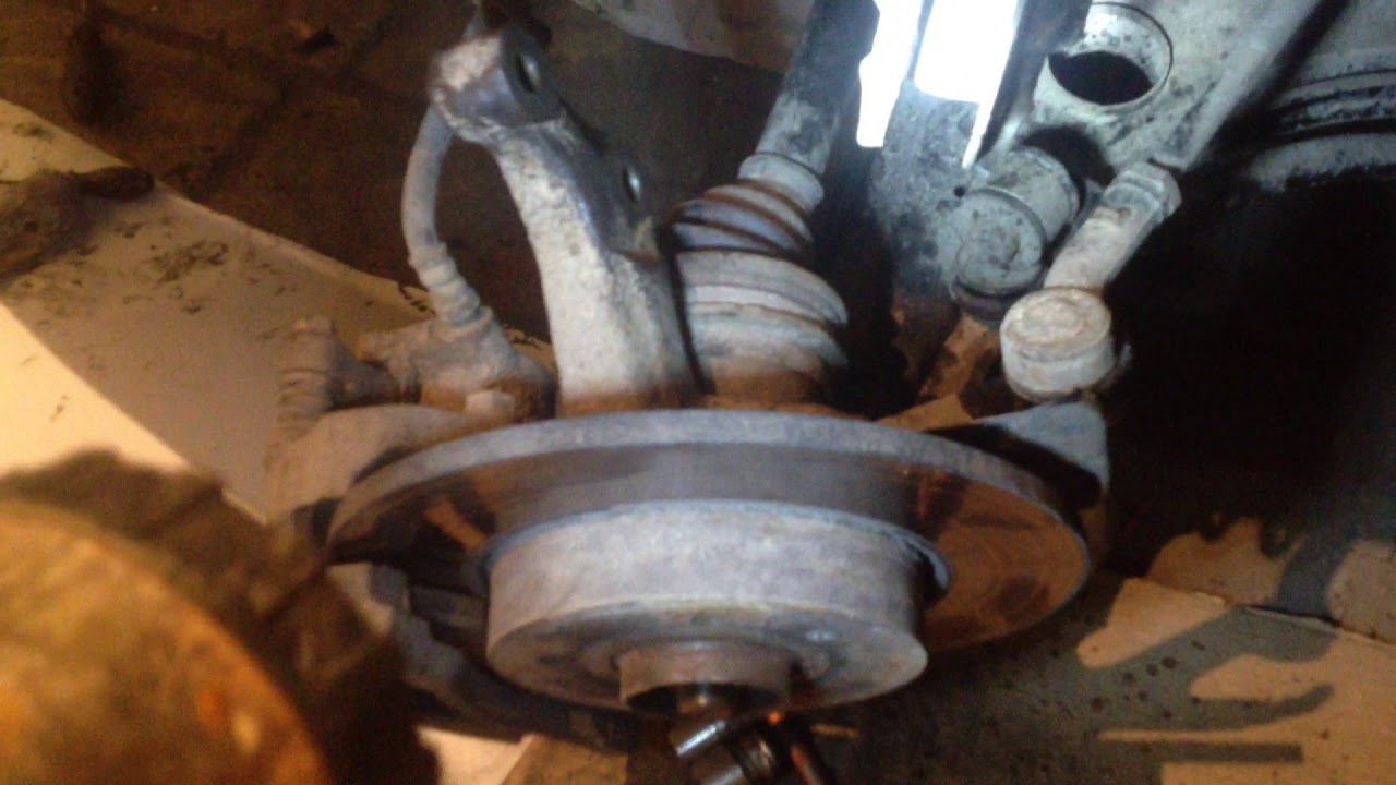 Замена гранаты на Чери Амулет - YouTube