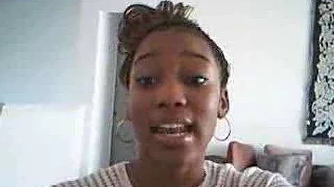 (@Dondria) singing good luck charm