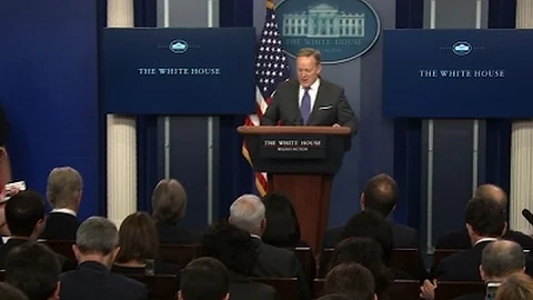 Trump Spoke With Trudeau on Mosque Attack