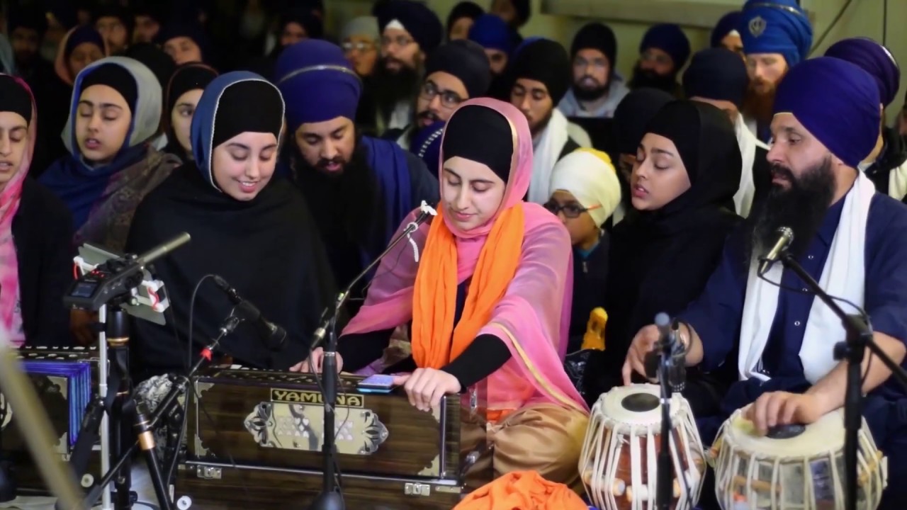 Bibi Harkiran Kaur (TO) BayArea2019 Fri Even - ਕਰਹੁ ਗਤਿ ਦਇਅਾਲ ਸੰਤਹੁ ਮੋਰੀ ॥
