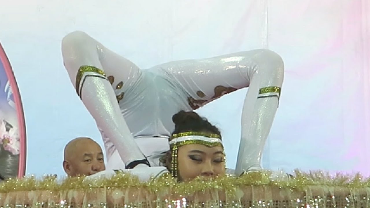 Extreme and Amazing Contortionist from Mongolia - YouTube