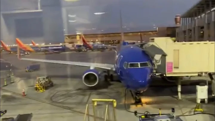Southwest Airlines | 737 MAX 8 | Phoenix - Houston (Hobby) | Economy| Trip Report