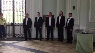 Russian Male Choir - Song of Volga Boatmen Acapella - Catherine's Palace St. Petersburg chords