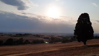 TimeLapse ! WIND ! Sunset & Cloud Gers-Haute-Garonne/ Song : Hectorino Martinez - Away 1080p (2020)