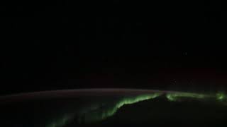 Таймлапс: Полярное сияние из космоса // Timelapse from space: Aurora