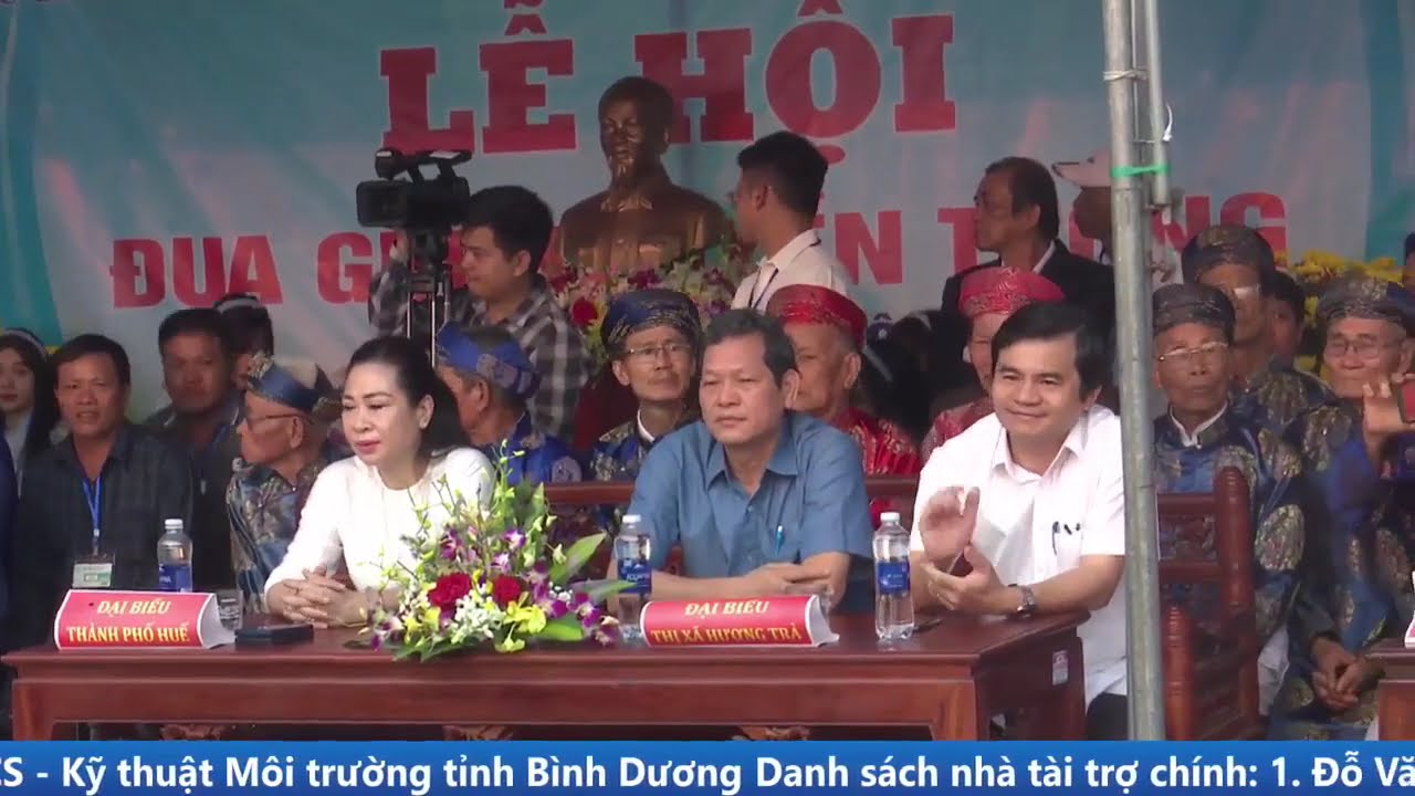 Trực Tiếp: Đua ghe trên sông Hương - Trước đình làng Triều Sơn Đông | Hương Vinh | Huế