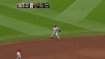 PHI@PIT: Mayberry makes a nice scoop at first base